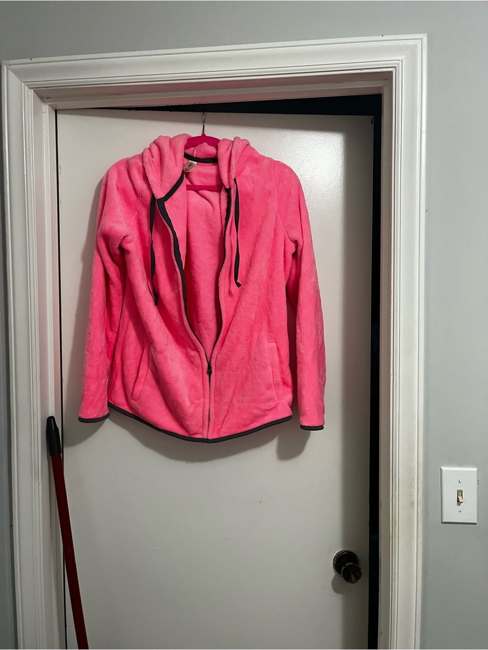 Pink Hooded Fleece Jacket - Women's Cozy Zip-Up